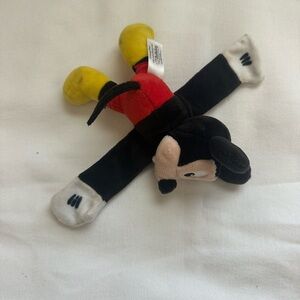 MICKEY MOUSE CUTIE CUFF SERIES 1